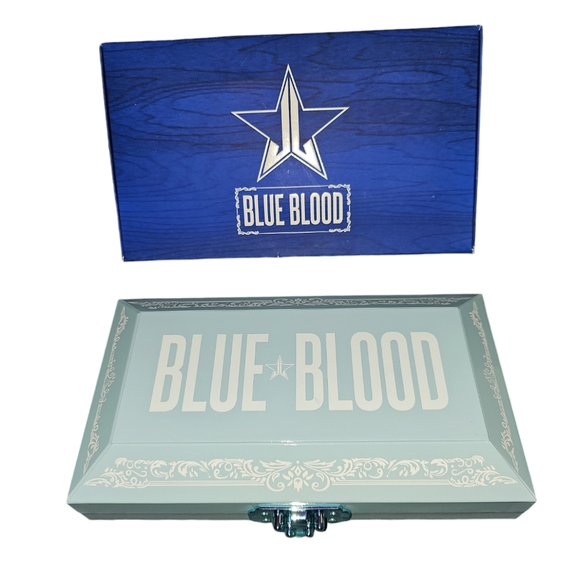 NEW W/ BOX Jeffree Star Cosmetics Large Blue Blood Eyeshadow Palette (18 Shades) - Picture 3 of 6